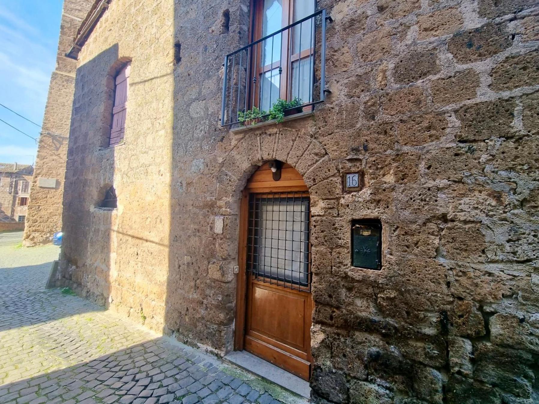 Francigena Maison Villa Sutri Buitenkant foto